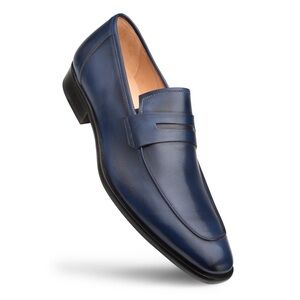 Mezlan Calfskin Penny Loafer in Navy